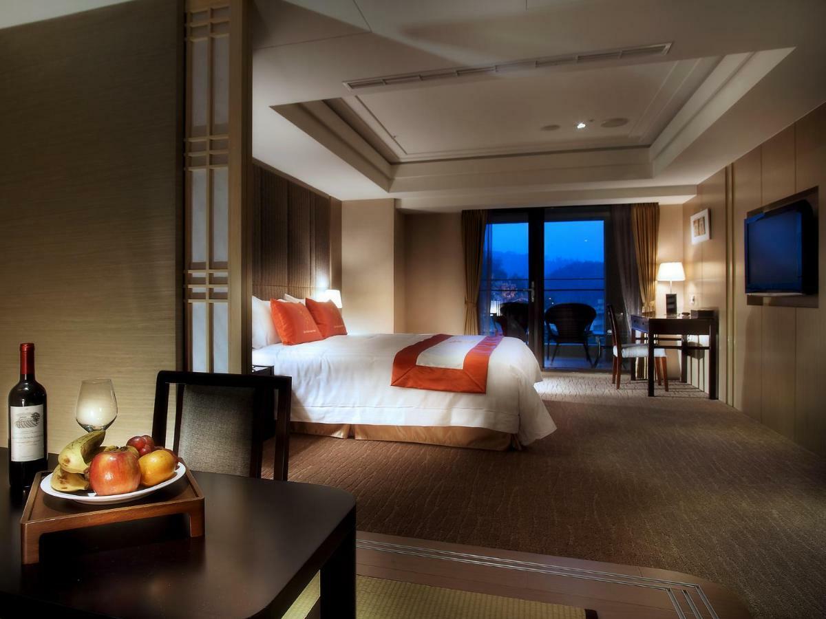 Sun Moon Lake Hotel Yuchi Exterior foto